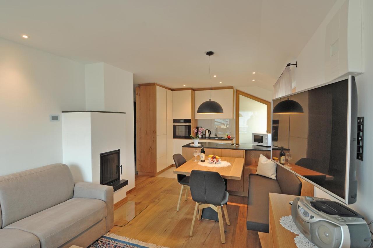 Apartments Helga Кастелрото Екстериор снимка
